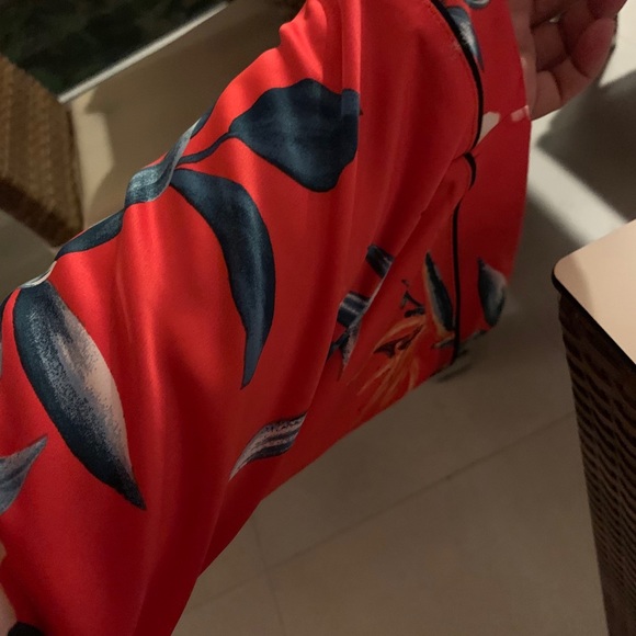 Forever 21 Tropical Floral Kimono 👘 - Picture 3 of 4